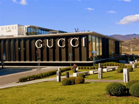 outlet in toscana gucci|Altro.